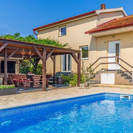 Apartmán House Giuliano - Two Bedroom House