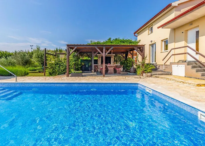 House Giuliano - Two Bedroom House * Pula