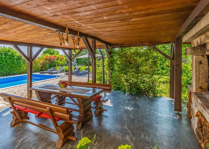 House Giuliano - Two Bedroom House Pula