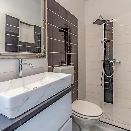 Apartamento House Giuliano - Two Bedroom House *